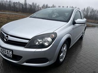 opel astra gtc / panoramiczna szyba / niski przebieg porąbka • olx.pl