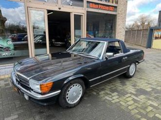 ② mercedes 560 sl — oldtimers & ancêtres — 2ememain