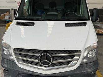 ottimo stato, motore sostituito originale mercedes con fattura