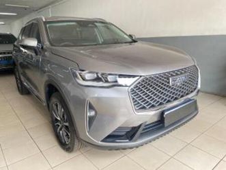 2.0t 4wd super luxury