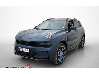 lynk & co 01 phev pano 360° infinity carplay navi