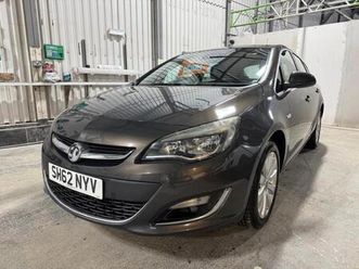 2012 vauxhall astra 1.6i 16v se 5dr hatchback petrol manual