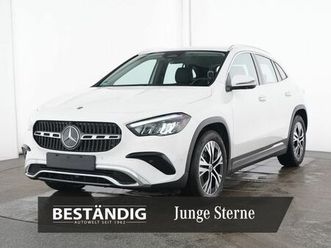 mercedes-benz gla 180 progressive+ahk+360°+distronic+18