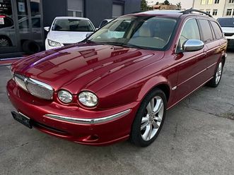 x-type estate 2.5 v6 traction4 cl. anniv. pack aut.