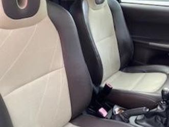 toyota iq + novembro/09