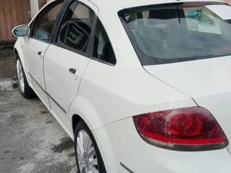 fiat linea essence 1.8 flex 16v 4p 2012