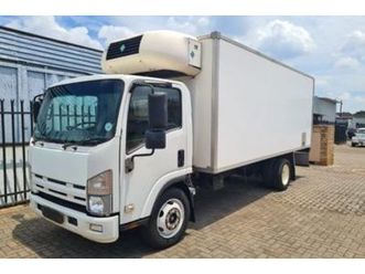 2013 isuzu nqr 500 amt f/c c/c