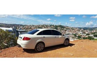 fiat linea absolute 1.9/1.8 flex dualogic 4p 2015