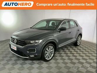 volkswagen t-roc ak03925
