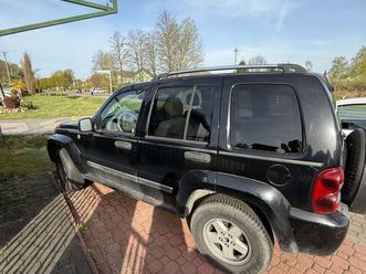 jeep liberty 2.8 crd 4x4