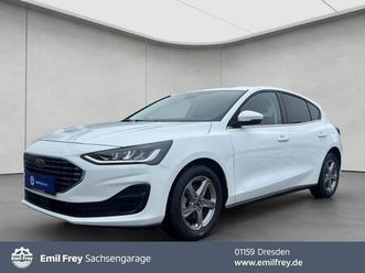 ford focus 1.0 ecoboost hybrid titanium design