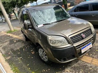 fiat doblo essence 1.8 flex 16v 5p 2015