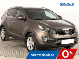 kia sportage 1.7 crdisr,2.maj, serv.kniha, xenóny