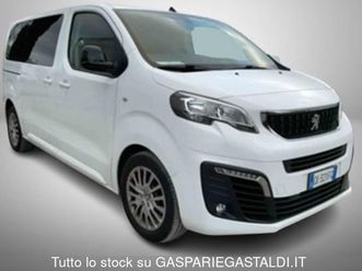 traveller bluehdi 120 s&s business standard 9 posti