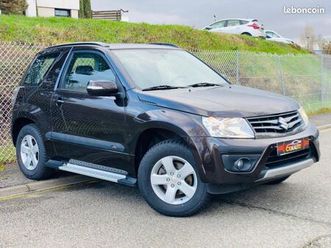 suzuki grand vitara 2.4 vvt 166ch 4x4 gl top crit'air 1 / carnet entretien siege chauffant