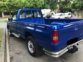mazda b2500 2.5 td 109 cv