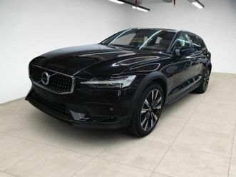 volvo v60 b5 cross country pro*ahk*voll-led*kam*blis