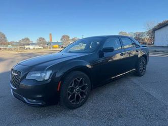 2016 chrysler 300s awd