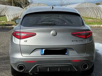 stelvio ti q4 210cv