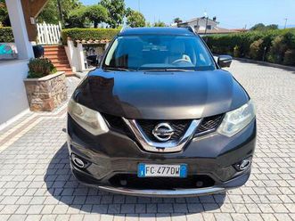 nissan xtrail tekna 7 posti