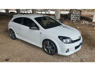 astra 2,0 opc ( nurburgring edition )