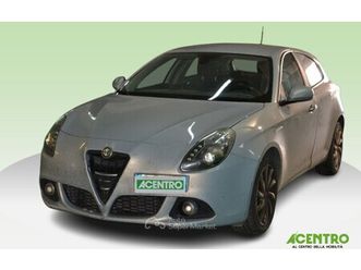 - distinctive 1.6 jtd 105cv 5p