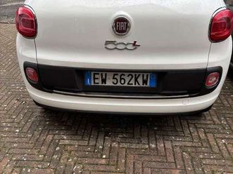 living 1.3 mjt lounge 85cv