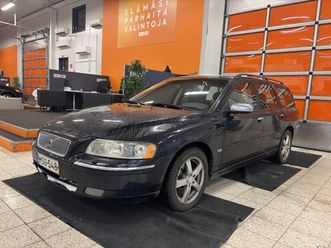 volvo v70 2,5t classic aut ** lohkolämmitin / vetokoukku / nahat / sähköpenkit **