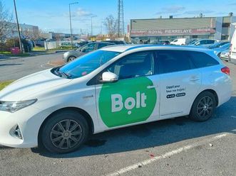 toyota auris hybride 2013, 306600 km