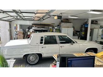 1990 cadillac fleetwood for sale