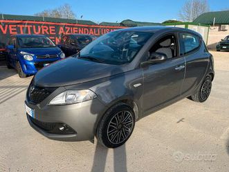 lancia ypsilon 1.0 firefly 5 porte s&s hybrid oro