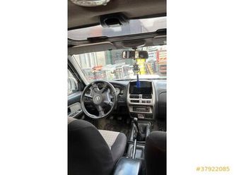 sahibinden nissan skystar 4x4 2011 model i̇stanbul 300.000 km beyaz - 37922085 | arabam.com