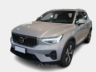 volvo xc40 t4 recharge plug-in auto core 5 porte suv