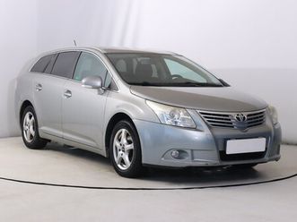 toyota avensis 2.0 d-4d po stk