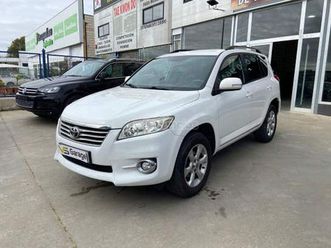 toyota - rav4 2.2 d4d executive 4x4