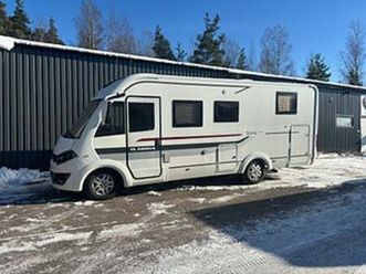 adria sonic plus i 700 sl aut / långbädd / solcell / 4595 kr/mån