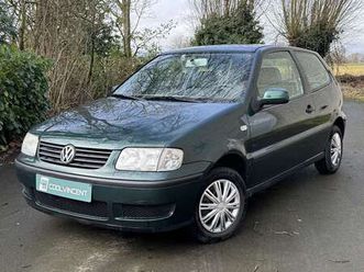 1.4i comfortline// boite automatique// radio