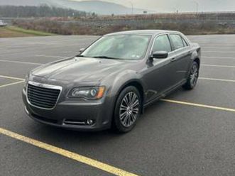 2013 chrysler 300s