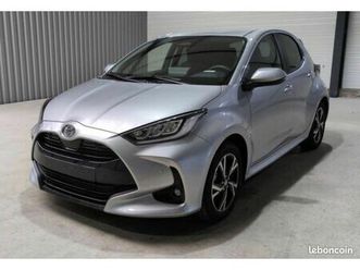 toyota yaris hydride 116 ch bva design + sièges chauffants