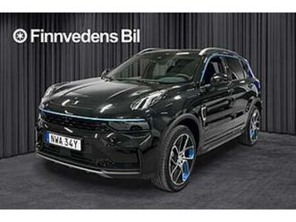 lynk & co 01 phev *s-v-hjul/nav/pano/infinity/se spec*