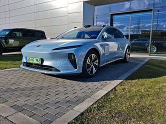 nio et5 100 kwh hibátlan. újszerű állapot • 2025 alacsony futás gyári garancia full extr
