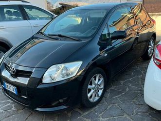 toyota auris 2.0 d-4d