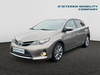 toyota auris hev auris hev 1.8i hsd lounge cvt