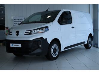 peugeot expert standard 2.0 bluehdi 145 l1 | trekhaak | cruise control | betimmering | radio | airco | sensoren achter