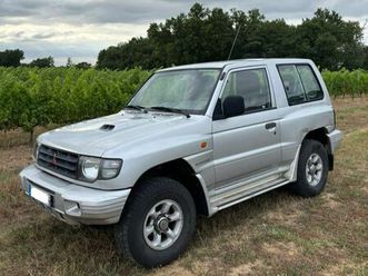 mitsubishi pajero montero 4x4