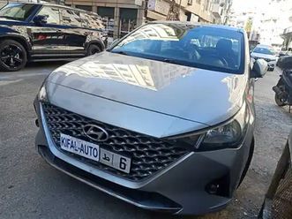 accent v - ph1 - 1.6 crdi attractive bva 128ch