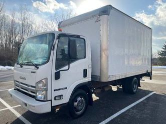 2015 isuzu npr box truck