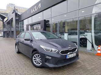kia cee'd 1.4 cvvt bronze magyar. első tulaj. végig vezetett szervíz!