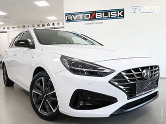 hyundai i30 wagon 1.5 t-gdi-led-kamera-virtual-navigacija-1lastnik-