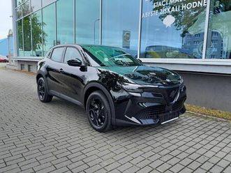 alfa romeo junior 1,2 t 145 ps automat